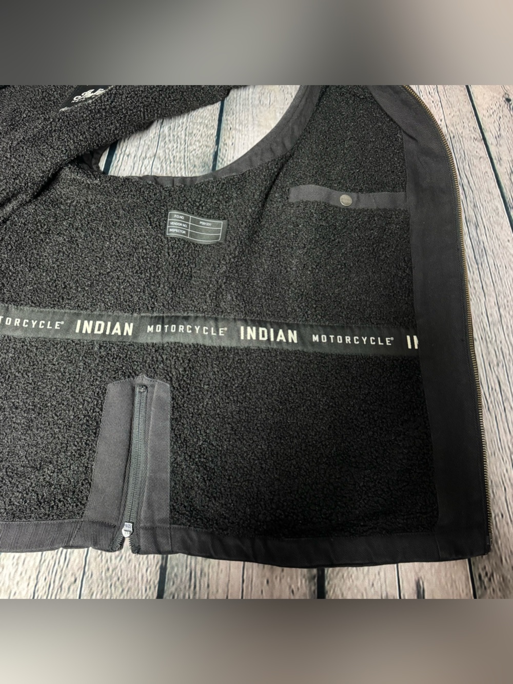 Indian Motorcycle Embroidered Black Canvas Men's Zip Vest Sherpa Lined Size 2XL - Picture 9 of 16